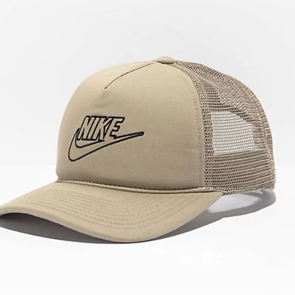 Nike Sportswear Classic 99 Trucker Hat -Khaki -excellent condition